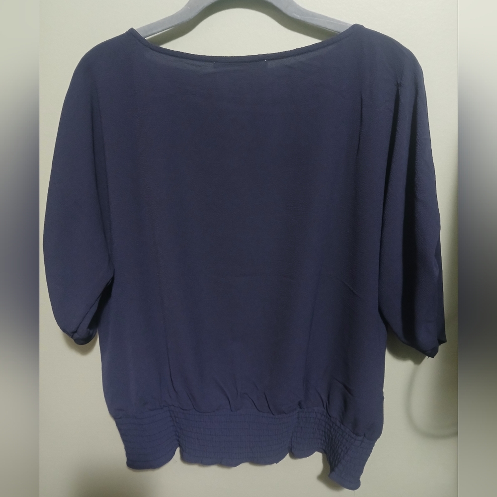 EUC Michael Kors Blouse - Picture 2 of 6